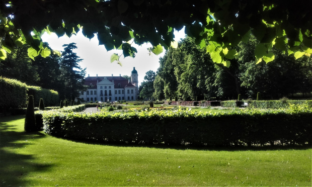 ogrody pałacowe
