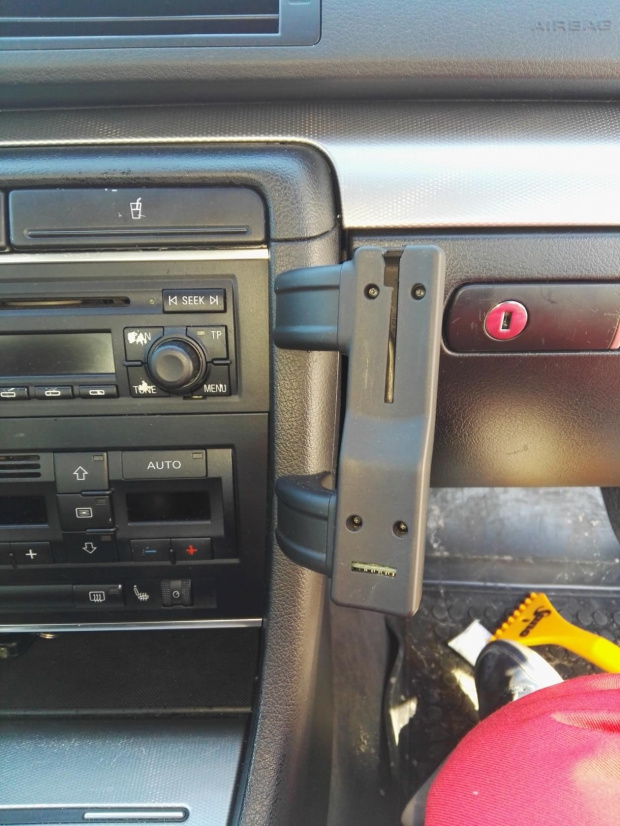 Telefon audi a4 b6