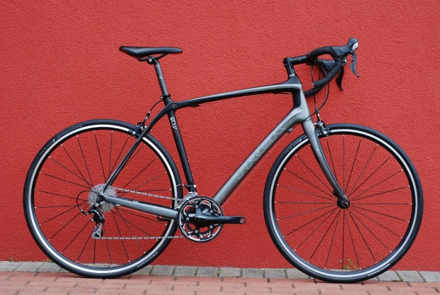 Giant defy discount vs trek domane