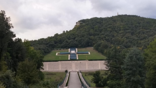 cmentarz polskich żołnierzy na Monte Cassino